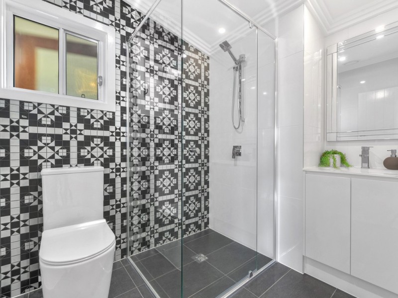 42 Dovedale Crescent, Ashgrove QLD 4060