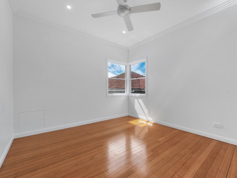 42 Dovedale Crescent, Ashgrove QLD 4060
