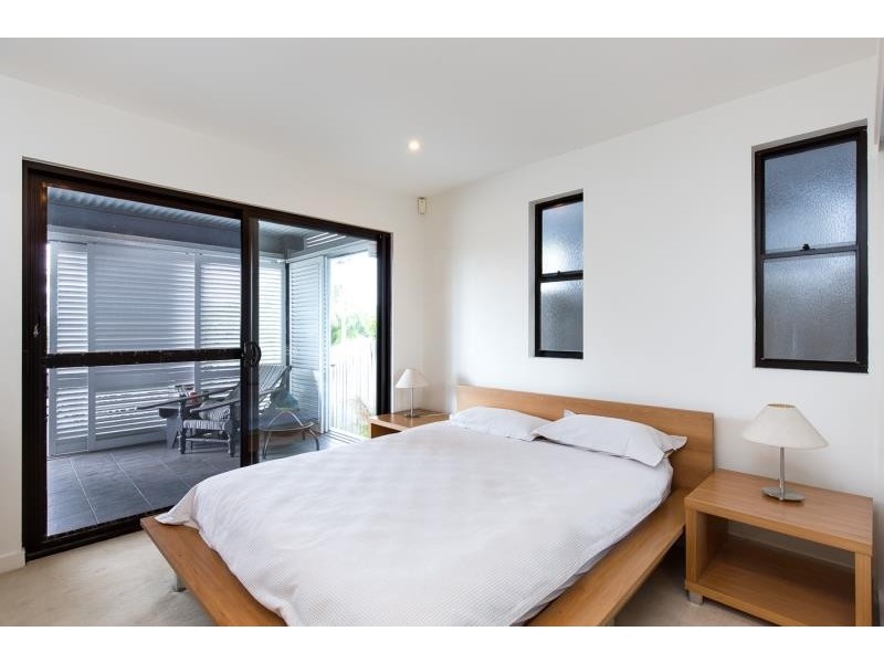 22 Confederate Street, Red Hill QLD 4059