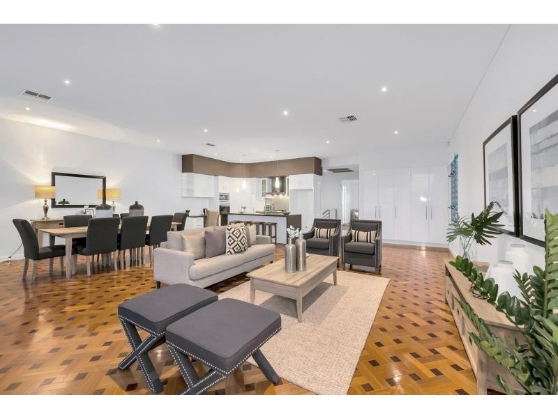 59 Lizzie Street, Bardon QLD 4065