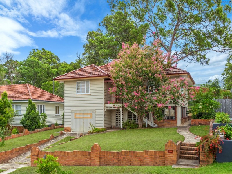 22 Farrell Street, Ashgrove QLD 4060