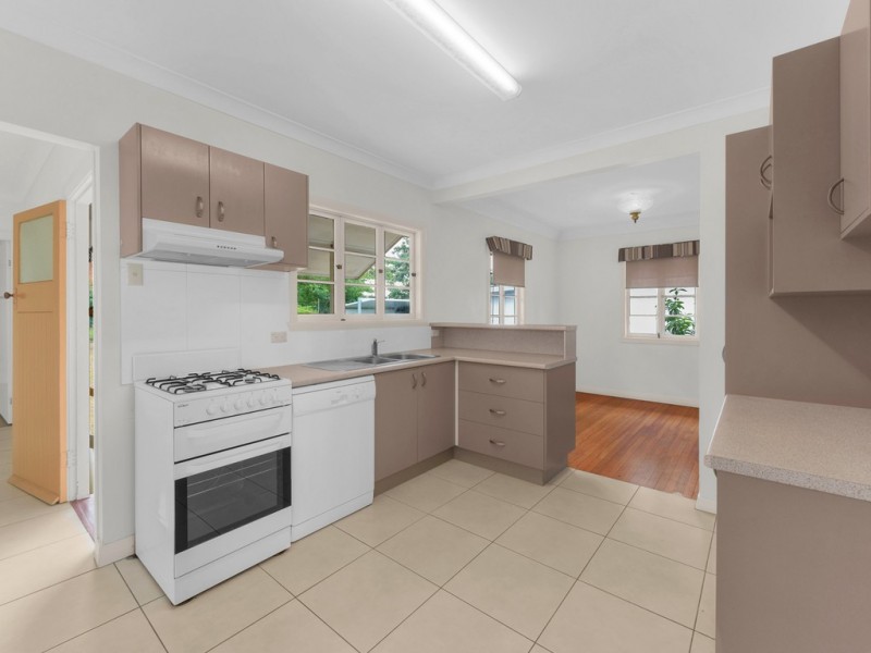 22 Farrell Street, Ashgrove QLD 4060