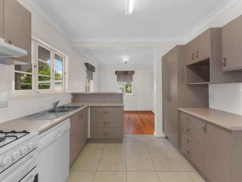 22 Farrell Street, Ashgrove QLD 4060