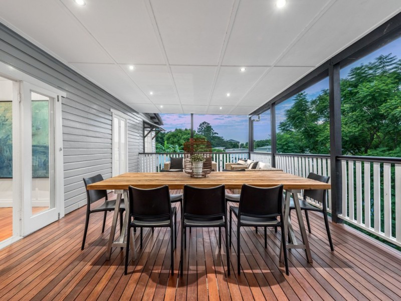 22 Beth Eden Terrace, Ashgrove QLD 4060