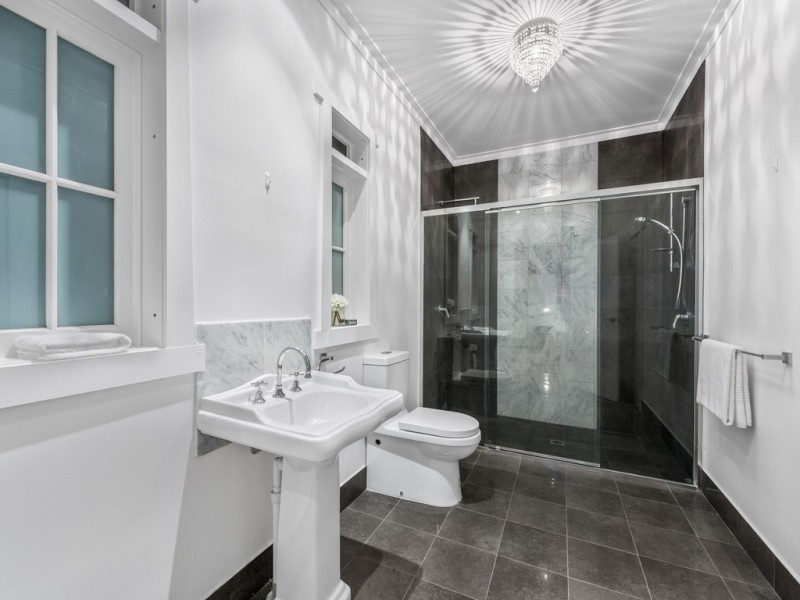 22 Beth Eden Terrace, Ashgrove QLD 4060