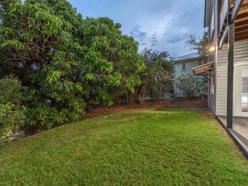 22 Beth Eden Terrace, Ashgrove QLD 4060