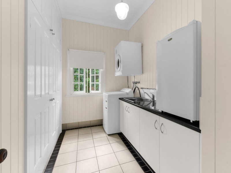 28 Raymont Road, Grange QLD 4051