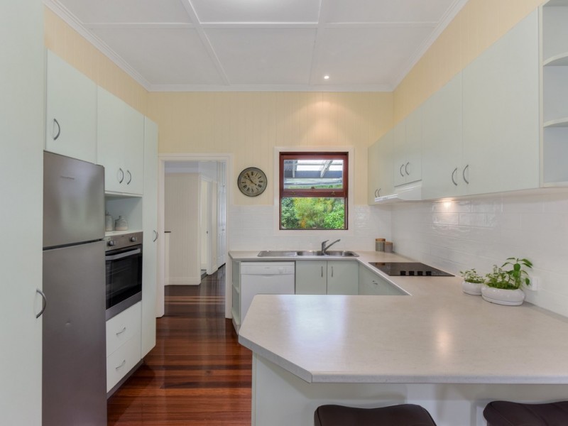 28 Raymont Road, Grange QLD 4051