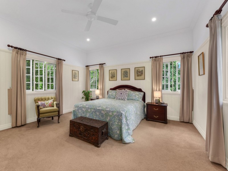 28 Raymont Road, Grange QLD 4051