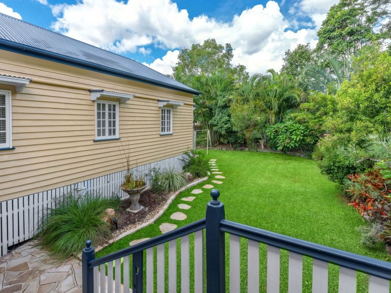 28 Raymont Road, Grange QLD 4051