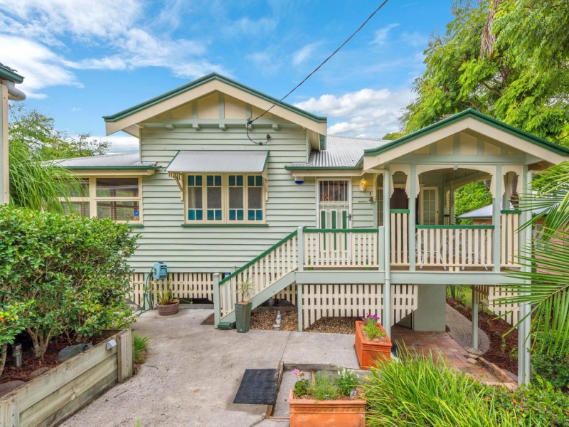 26 Beth Eden Terrace, Ashgrove QLD 4060