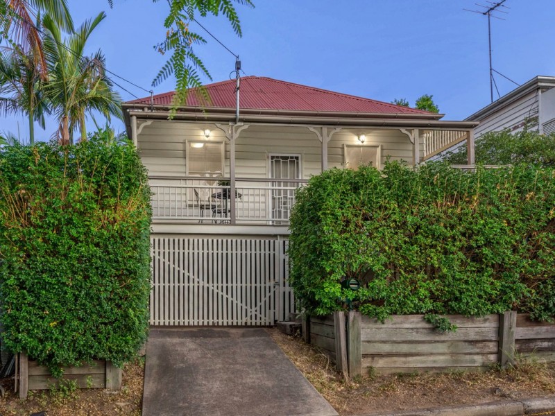 12 Cook Street, Red Hill QLD 4059