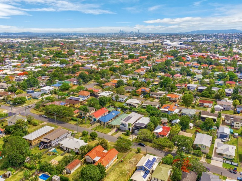 15 and 17 Saint Achs Street, Nudgee QLD 4014