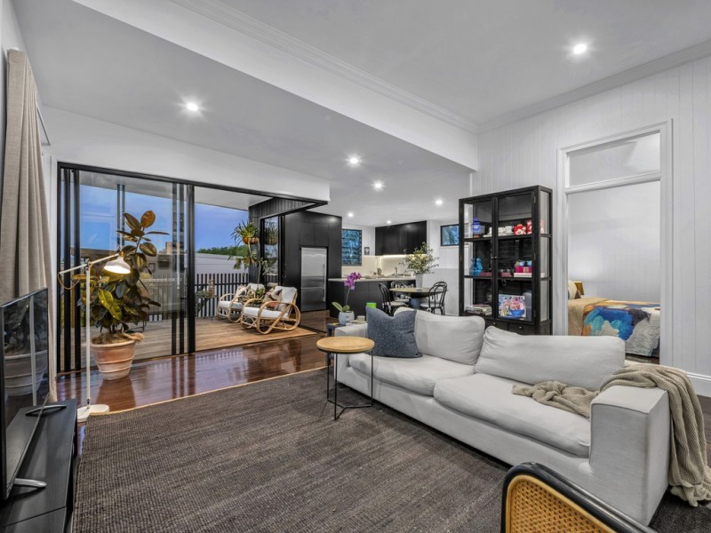 97 Windsor Road, Red Hill QLD 4059