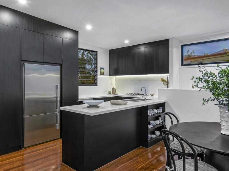 97 Windsor Road, Red Hill QLD 4059