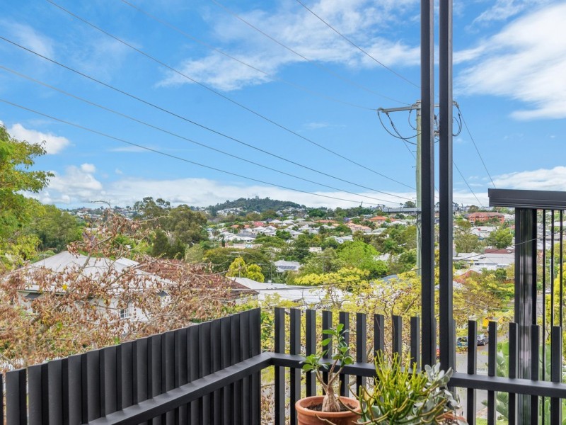 97 Windsor Road, Red Hill QLD 4059