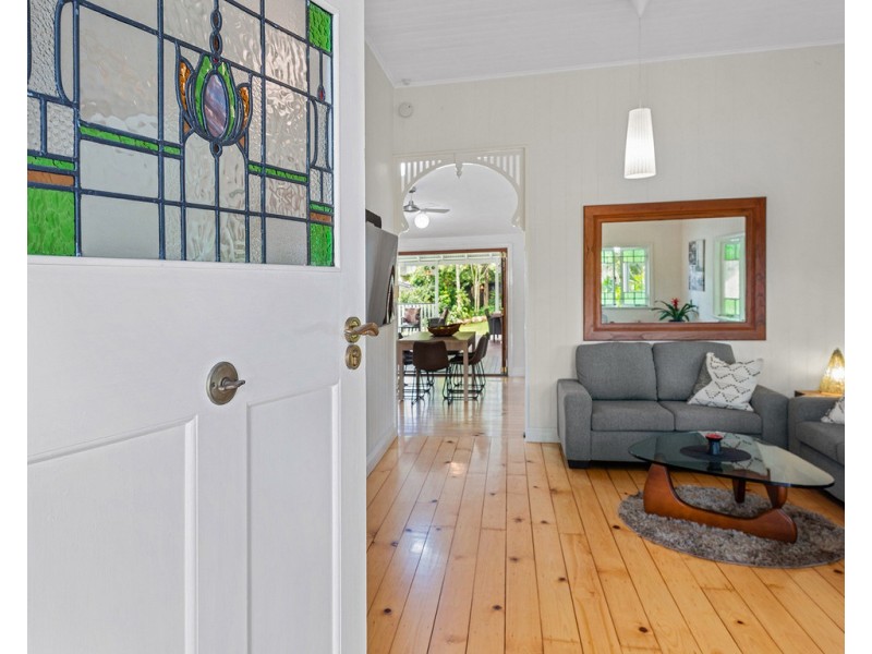 105 Watson Street, Camp Hill QLD 4152