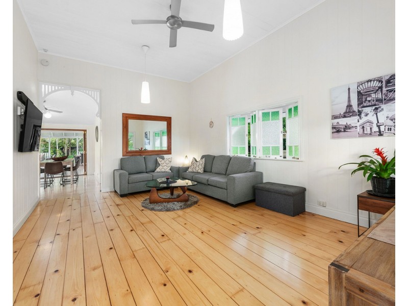 105 Watson Street, Camp Hill QLD 4152