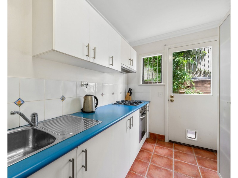 105 Watson Street, Camp Hill QLD 4152