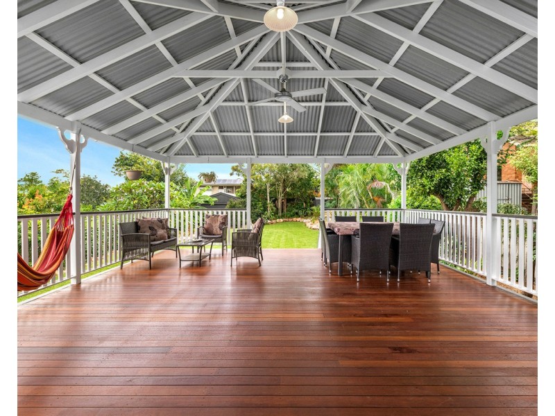 105 Watson Street, Camp Hill QLD 4152