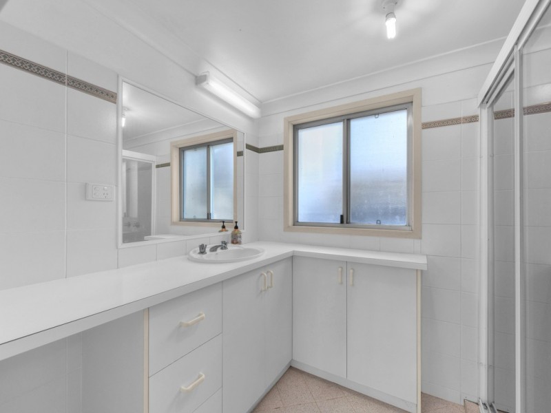 49 Simpsons Road, Bardon QLD 4065