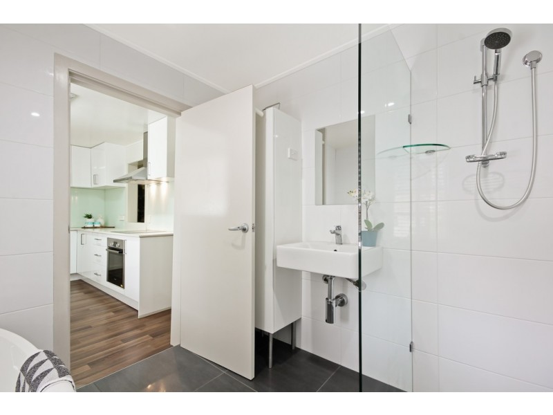 11 Banbridge Street, Kelvin Grove QLD 4059