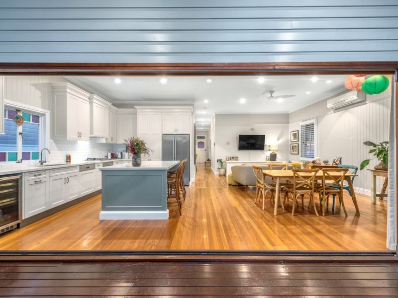 30 David Avenue, Bardon QLD 4065
