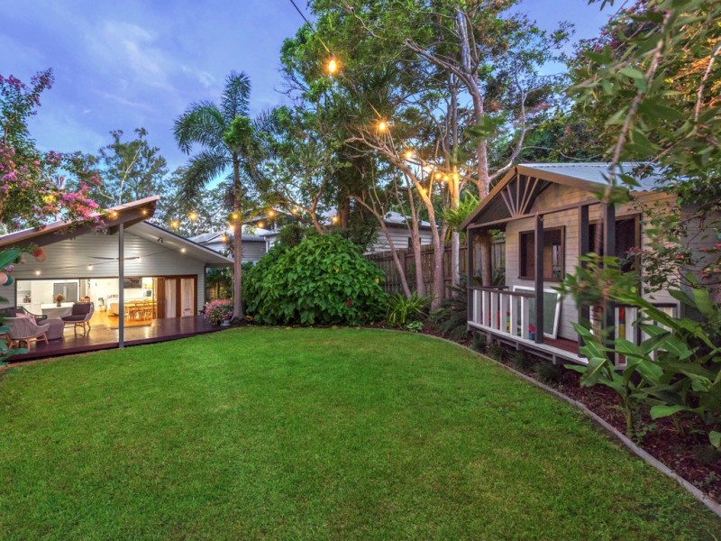 30 David Avenue, Bardon QLD 4065