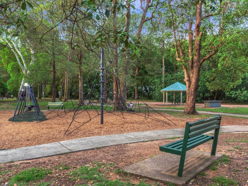 30 David Avenue, Bardon QLD 4065