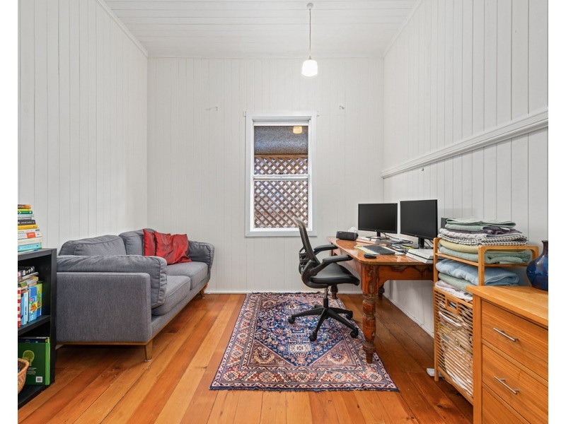 31 Kenwyn Road, Red Hill QLD 4059