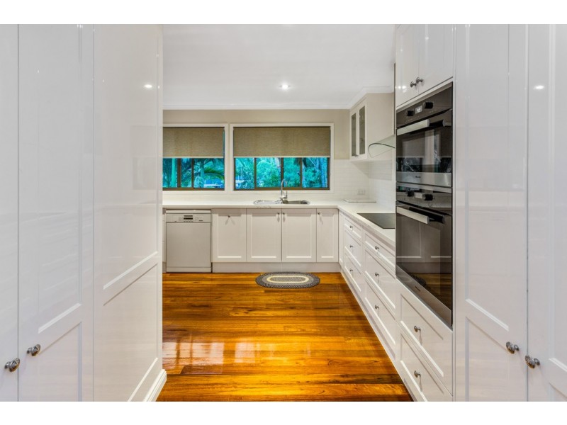 4 Raiko Street, The Gap QLD 4061