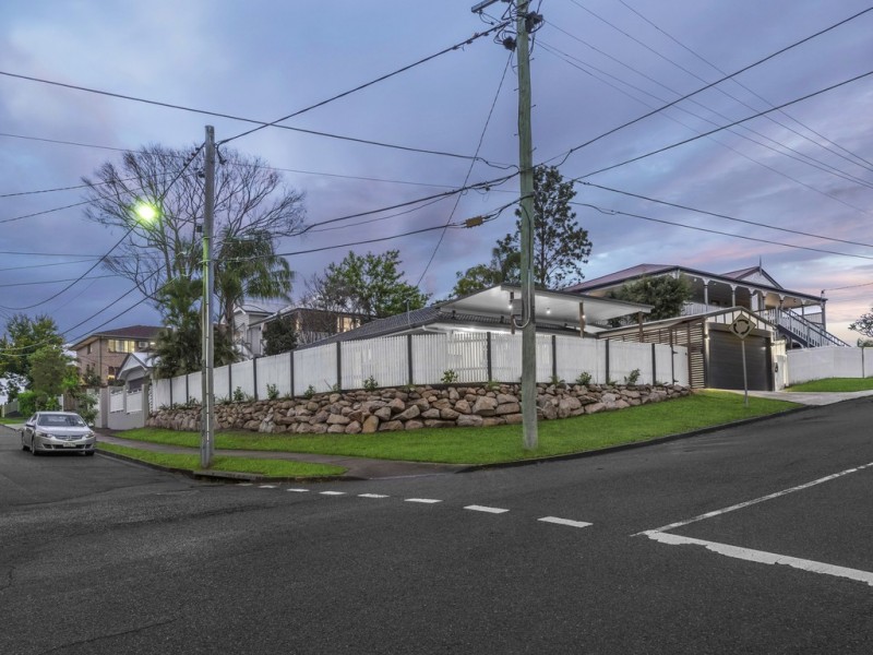 46 Kinnaird Street, Ashgrove QLD 4060