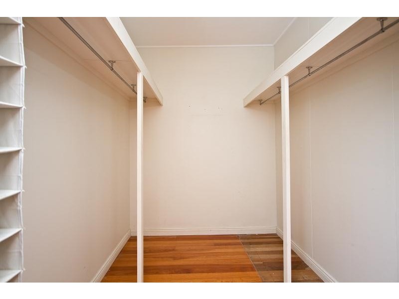 1/80 Stuartholme Rd, Bardon QLD 4065