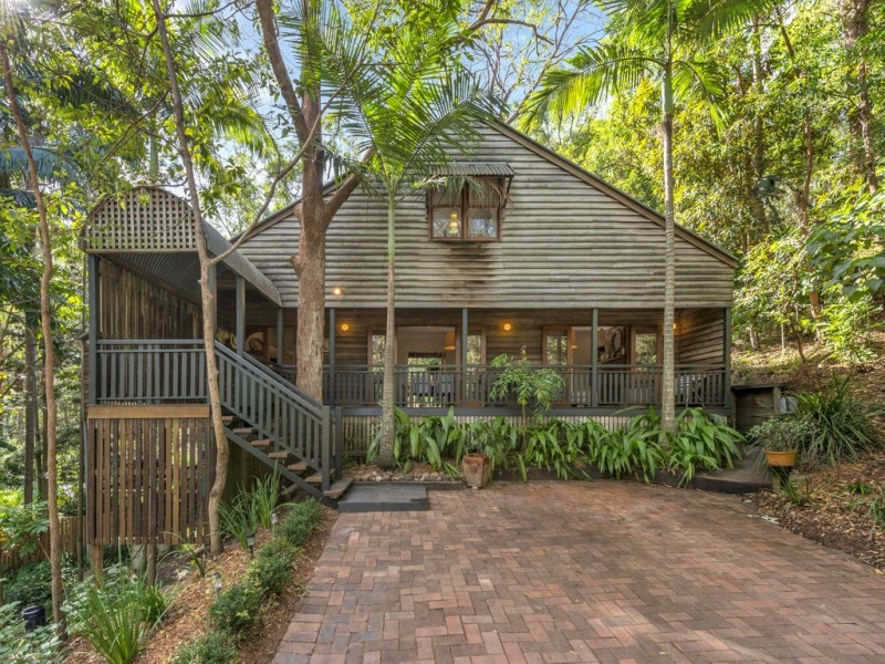 19 El Paso Street, Bardon QLD 4065