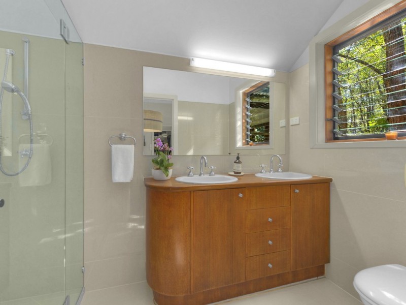 19 El Paso Street, Bardon QLD 4065