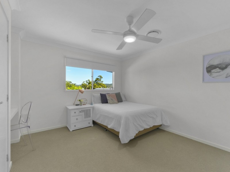 11 McCormack Avenue, Ashgrove QLD 4060