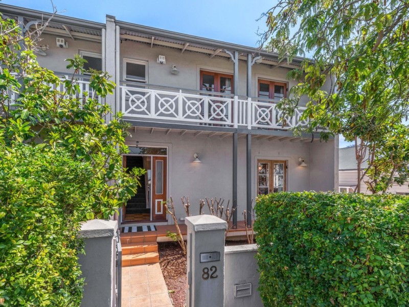 82 Windsor Road, Red Hill QLD 4059
