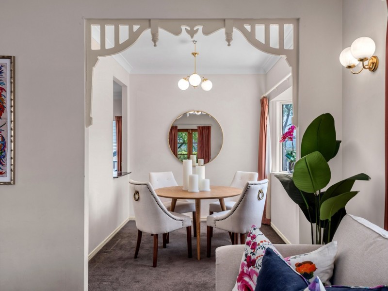 82 Windsor Road, Red Hill QLD 4059