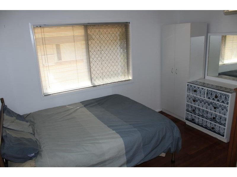 2/34 Praed St, Red Hill QLD 4059