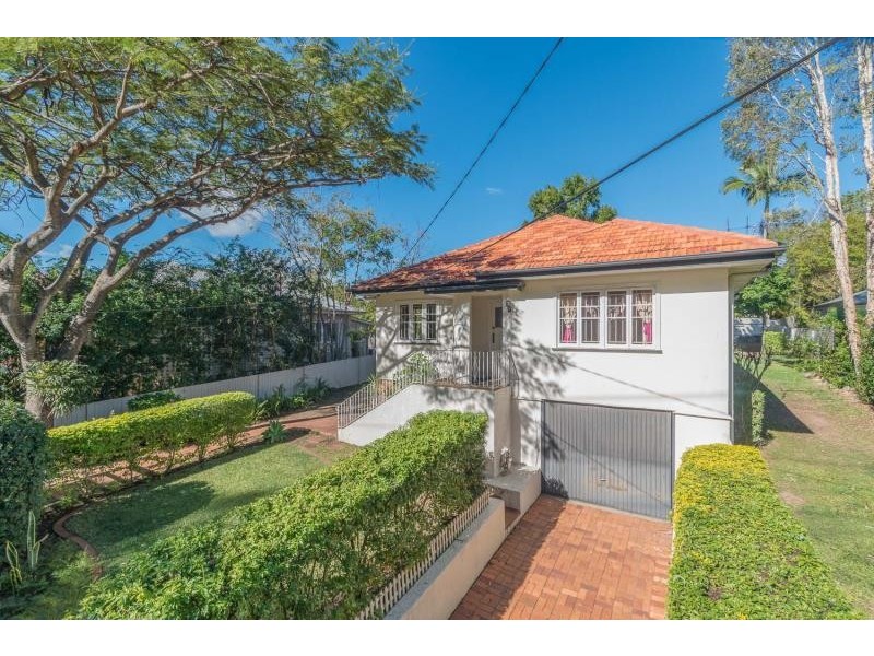 20 Acacia Drive, Ashgrove QLD 4060