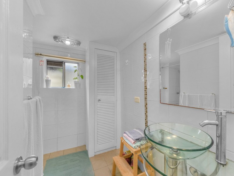 37-43 Lochaber Street, Dutton Park QLD 4102