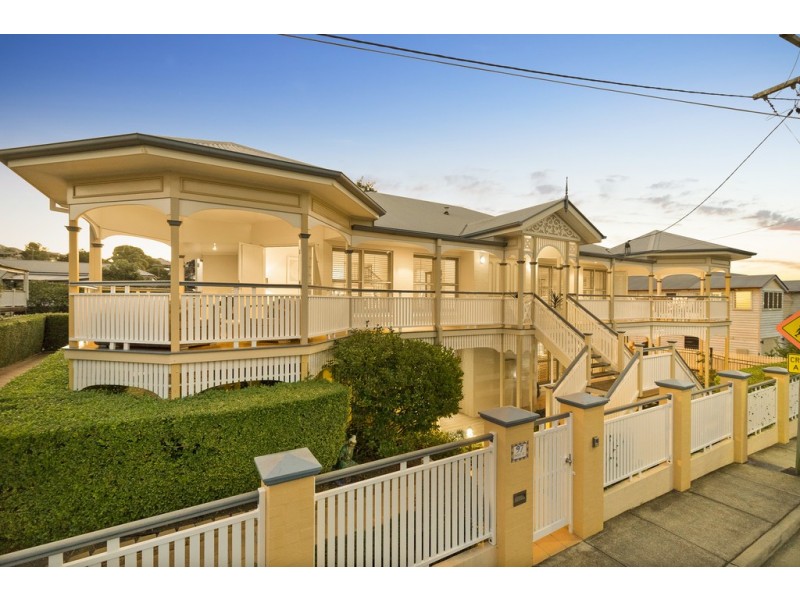 97 Inglis Street, Grange QLD 4051