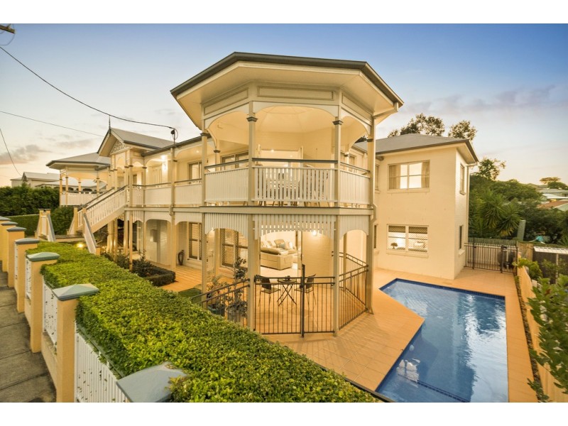 97 Inglis Street, Grange QLD 4051