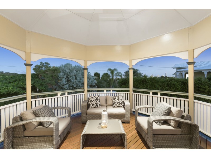 97 Inglis Street, Grange QLD 4051