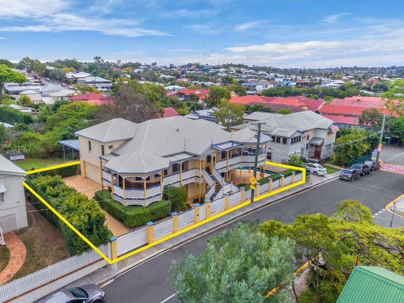 97 Inglis Street, Grange QLD 4051