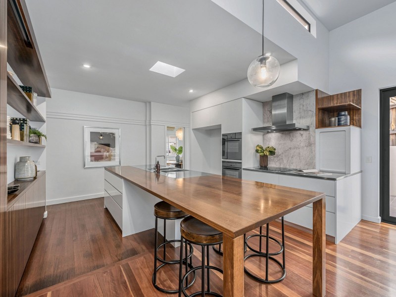 44 Woonga Drive, Ashgrove QLD 4060