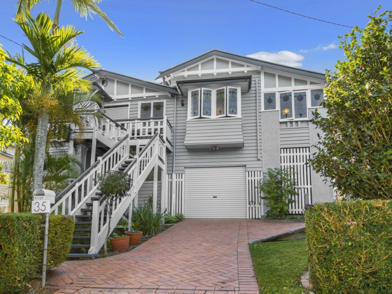 35 Exeter Street, Ashgrove QLD 4060