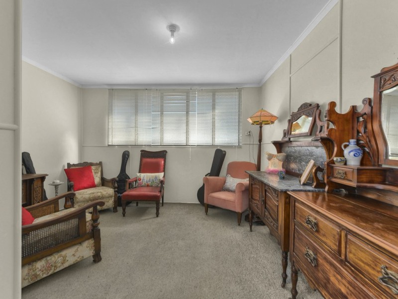 35 Exeter Street, Ashgrove QLD 4060