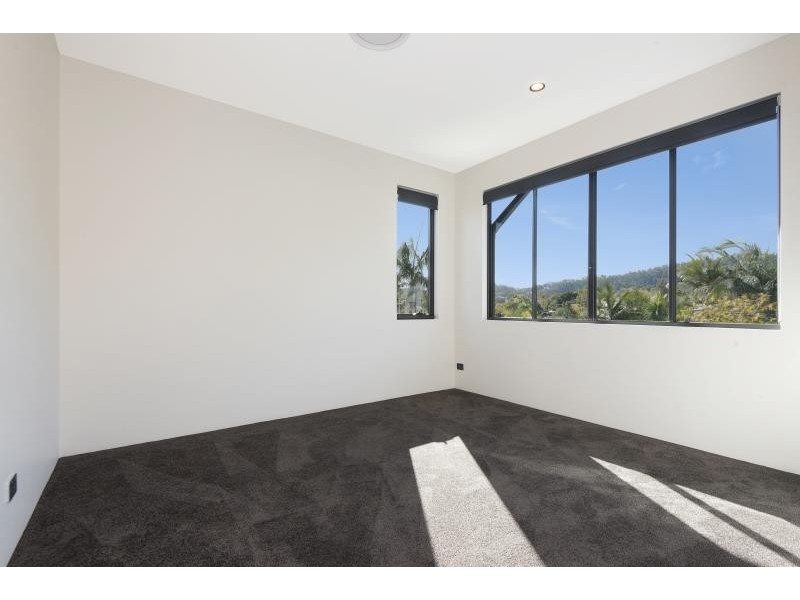 68 Chaprowe Road, The Gap QLD 4061