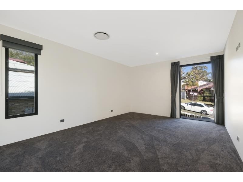 68 Chaprowe Road, The Gap QLD 4061